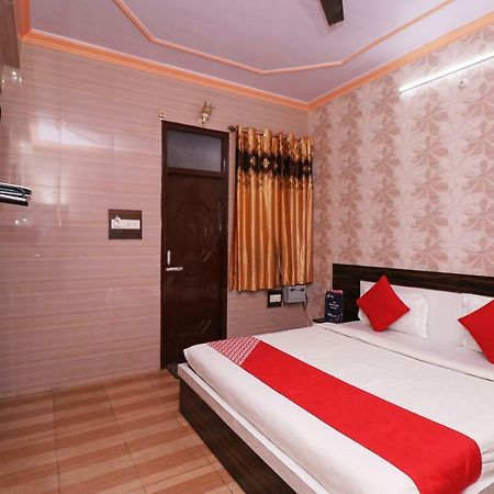 Hotel P R Palace Лакхнау Экстерьер фото