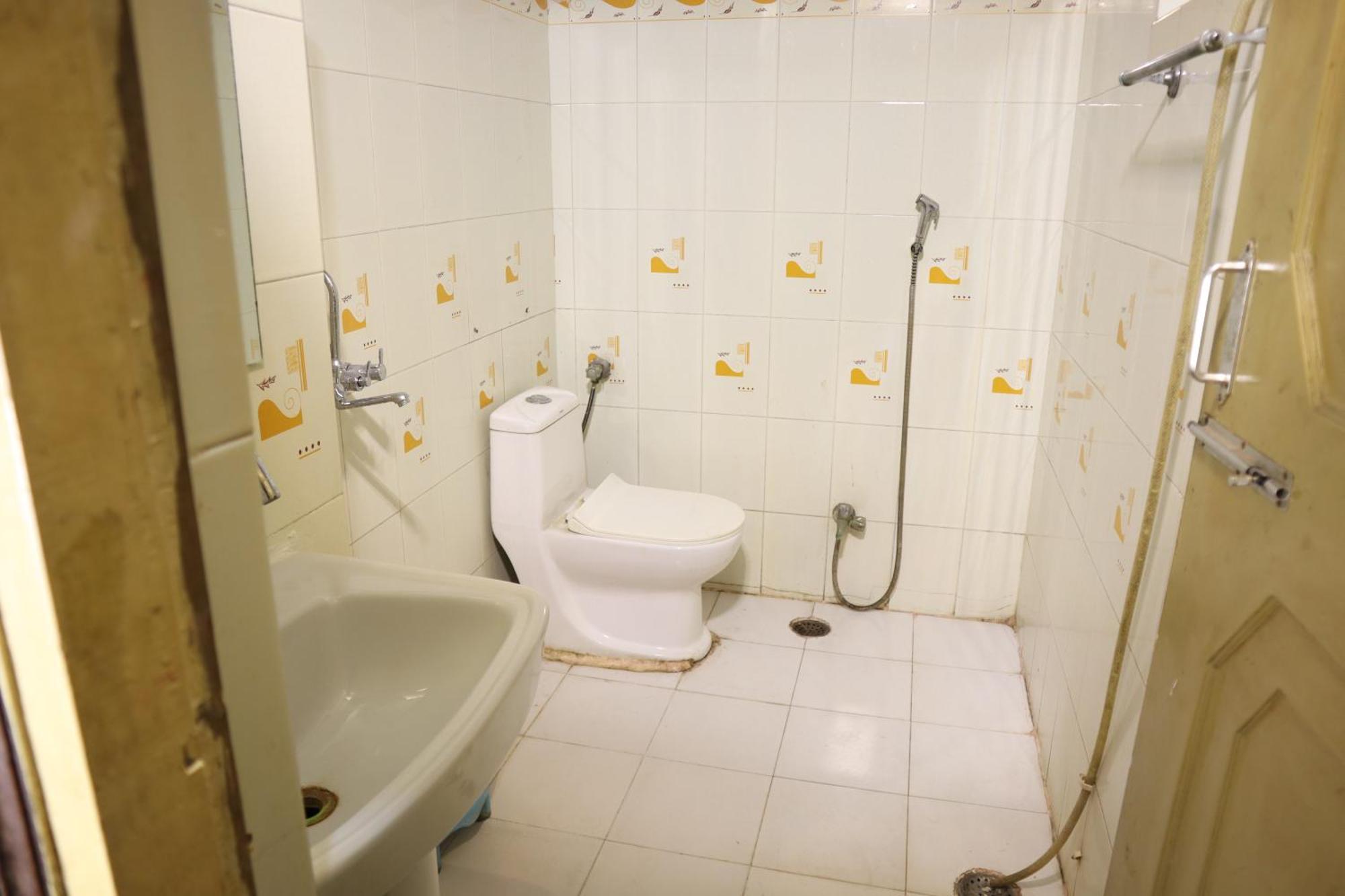 Hotel P R Palace Лакхнау Экстерьер фото